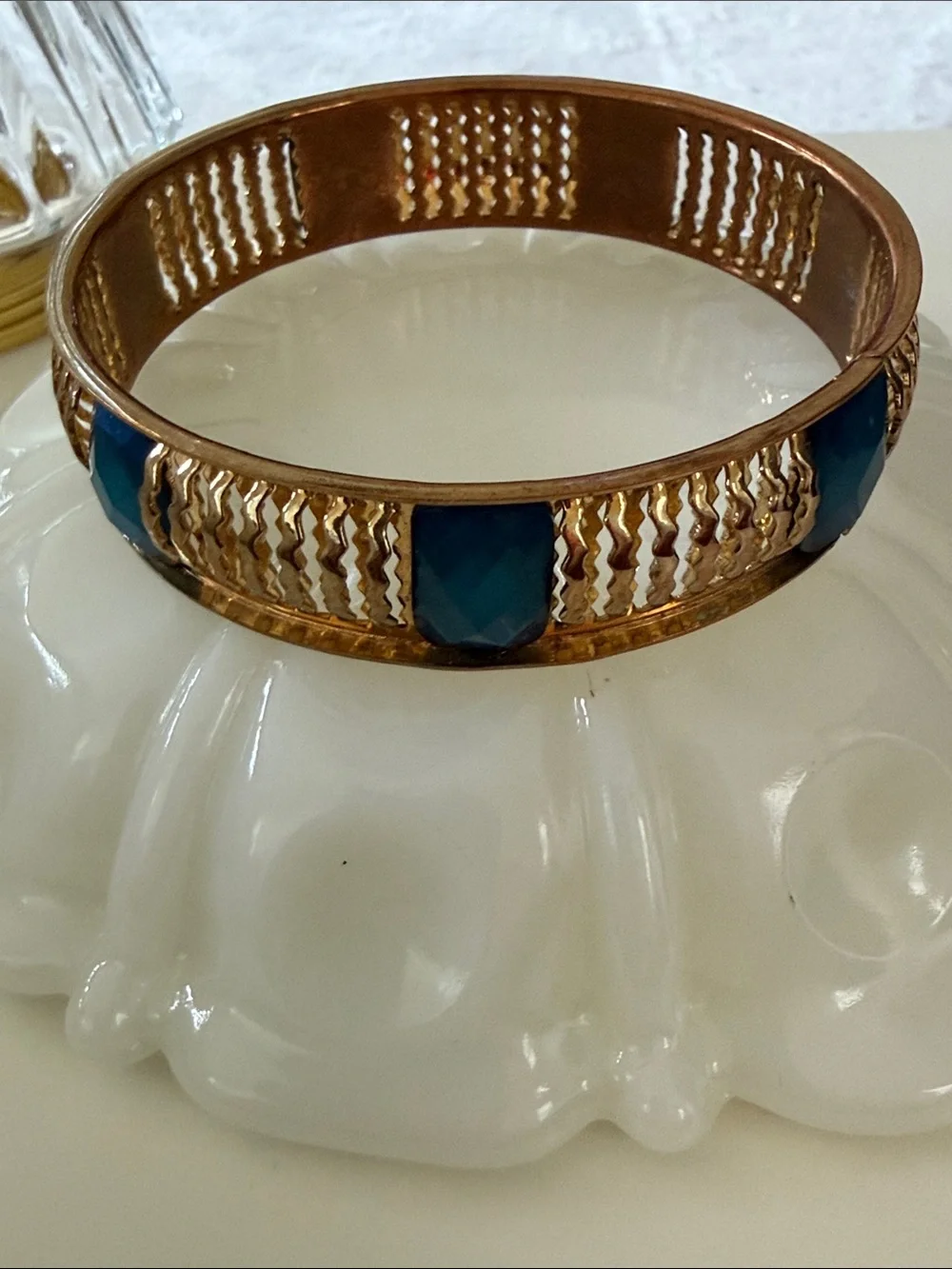 Goldtone and faceted Blue Bangle Bracelet